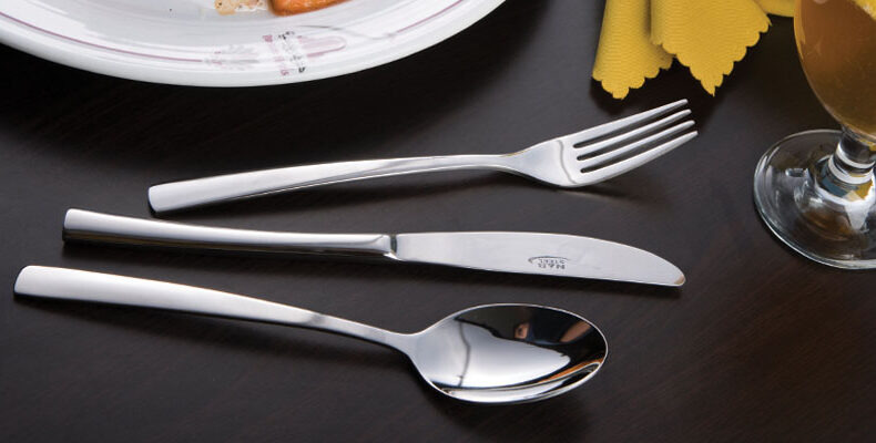 قاشق و چنگال استیل Horeco در پذیرایی هتل مشهد