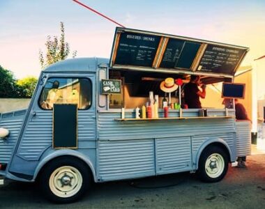 تجهیزات کافی‌شاپ سیار مستر هورکا در مشهد