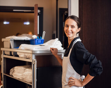 چک‌لیست تجهیزات خانه‌داری هتل|مستر هورکا